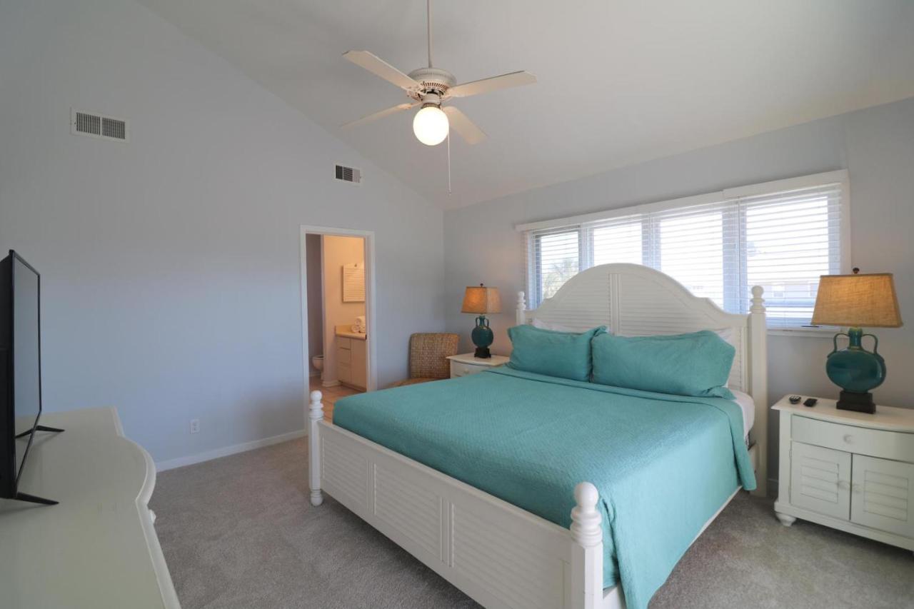 Villa Madelyn'S Oceanview Tybee Island Exterior foto