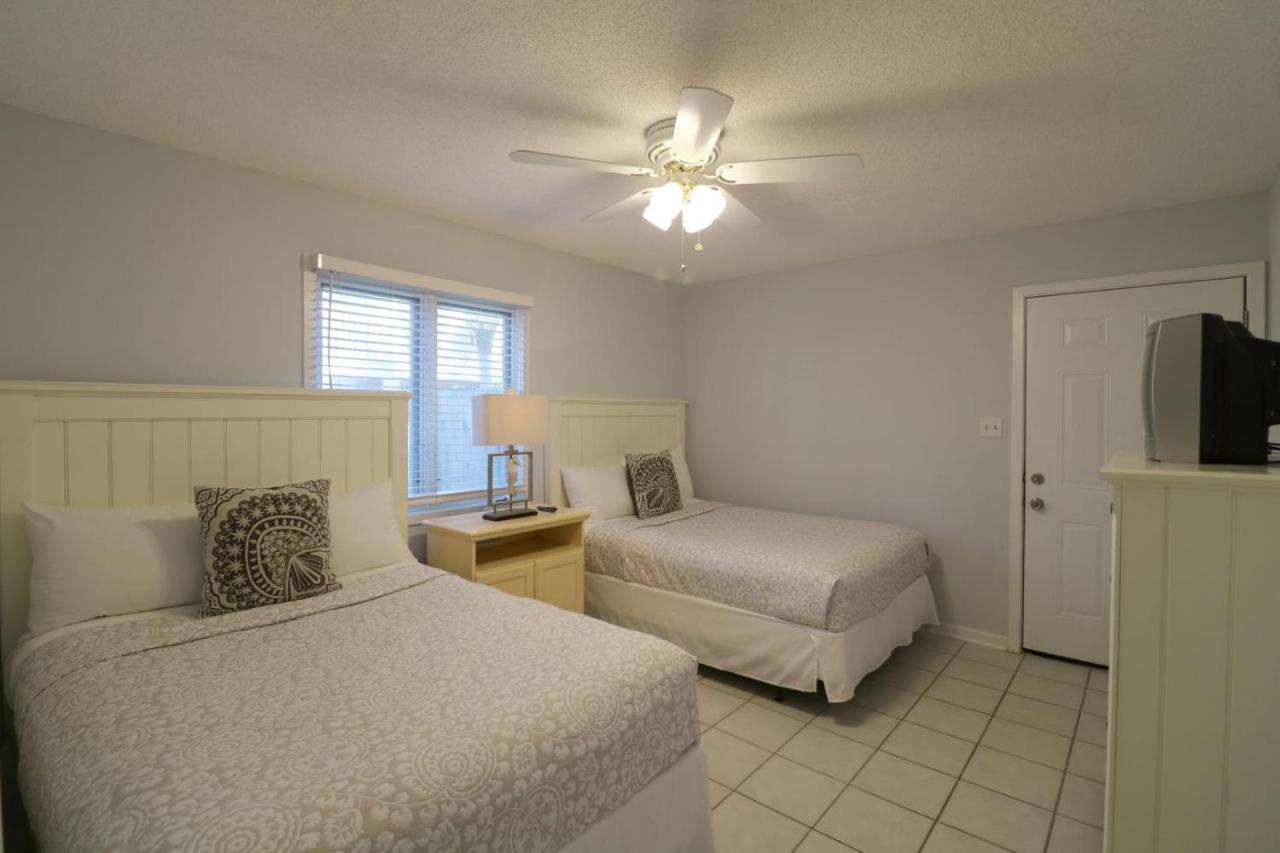 Villa Madelyn'S Oceanview Tybee Island Exterior foto